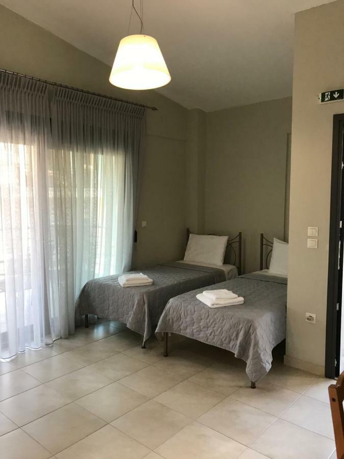 Il Mondo Apartments 斯塔夫罗斯 外观 照片